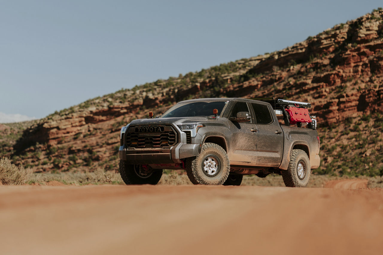2025 Toyota Tundra - Black Rhino ECHO TRAIL LOCK BEADLOCK - Silver